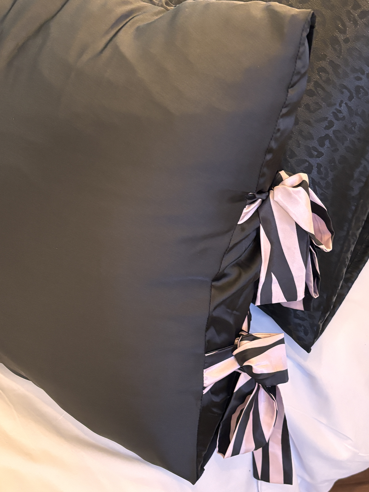 Ribboned Pillowcase